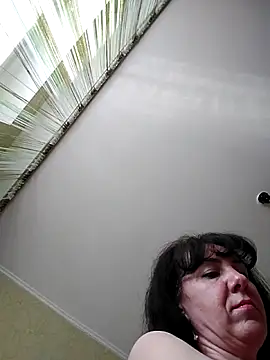Chatroom XXX en direct de Lana033
