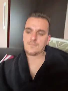 Huge_cock22cm: вебкам-шоу