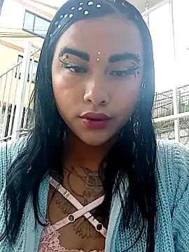 Show modela Sofia_Cordero na web-kameri