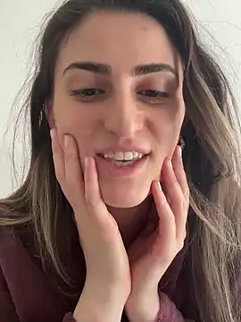 Chatroom XXX en direct de OliviaBaby-