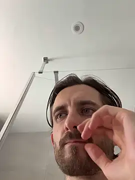 Big8inchUncutCock's Webcam Show