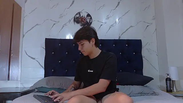 _maximo_1 Webcam Show