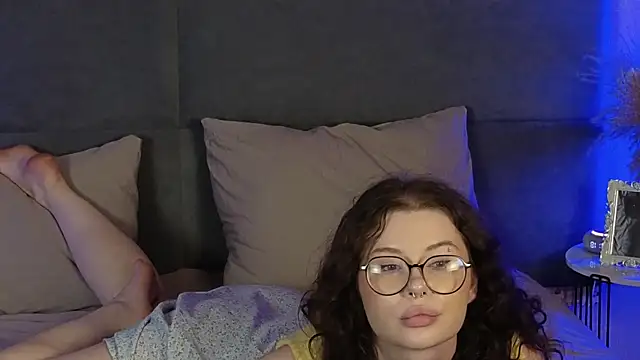 RianaRey Chat XXX in diretta