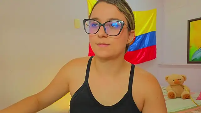 Chat XXX en directo de katiaa_lovv