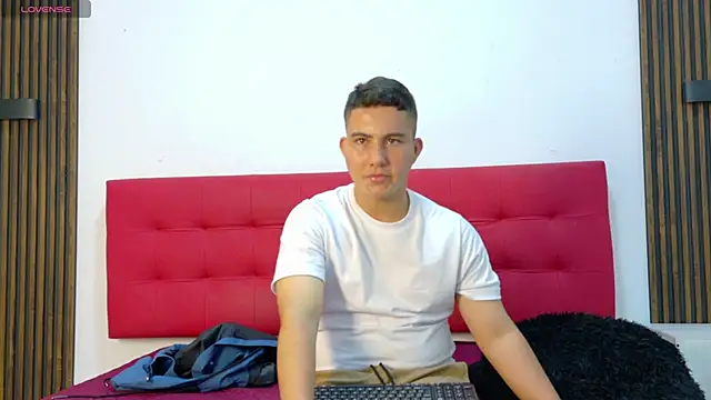 Dogerman_01 webkamerás műsora