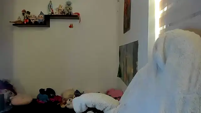 Czat XXX na żywo – Shaddycute_