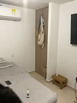 Sexicouple05 在線直播表演
