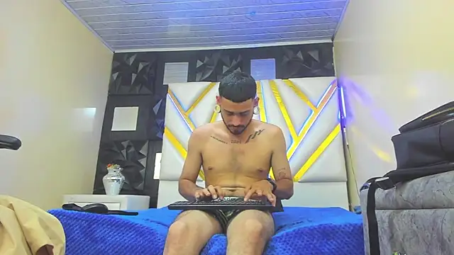BrunoCarzon Webcamshow