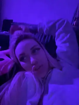 Blckmirrorrn Live XXX chat