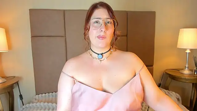 Chat +18 de Helenstanford ao vivo