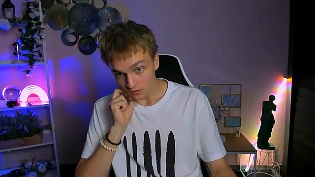 Chatroom XXX en direct de john_lik