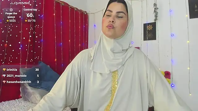 AishaAmin_ – Naživo XXX chat