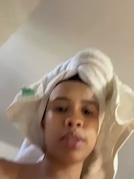 XXX chat uživo modela samiacooper25