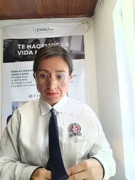 Chat +18 de Valentina--1 ao vivo