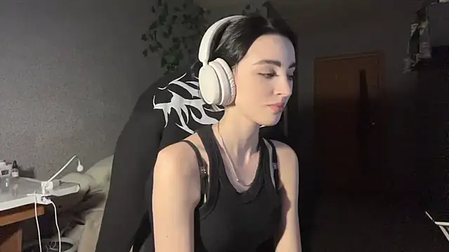 NightFoxxx's Live XXX Chat