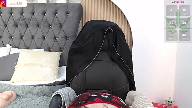 CaroFisher's Live XXX Chat