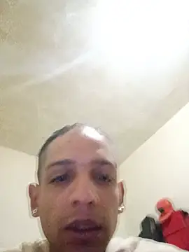 302444 Webcam Show