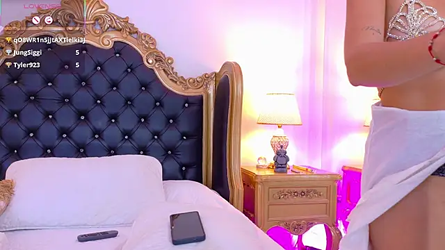 Chat +18 de AdelinaVans ao vivo