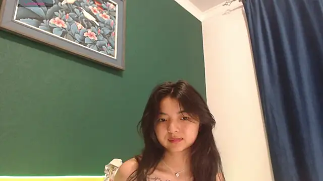Shy_Kira's Live XXX Chat