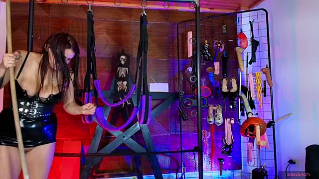 Misstresss_aurora_bdsm 在線直播表演