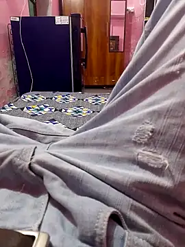 RinaRahul63 Webcam Show