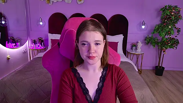 AlmaSound live XXX chat