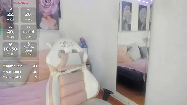 SamathaMay webkamerás műsora
