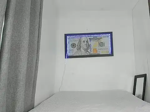 Fuck_Bunnnyy's Webcam Show