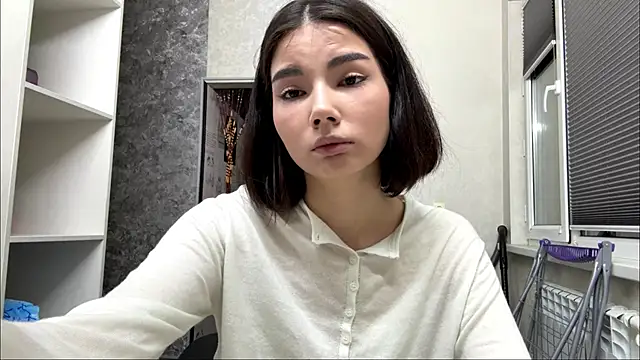 XXX chat uživo modela MarylnMonnier