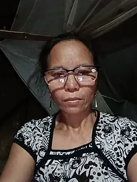 Tina6886 现场XXX聊天