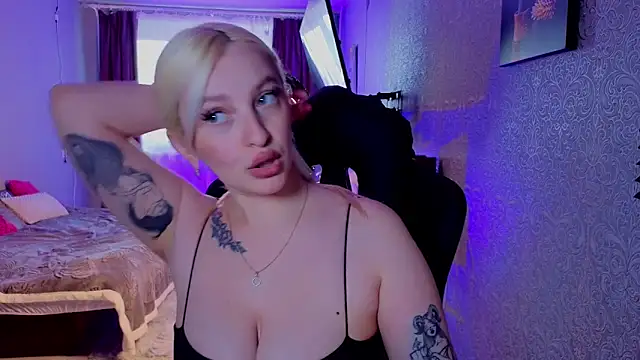 Eva_Vibe_ Obrolan Langsung XXX