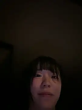 o_Yuki_o Chat XXX in diretta