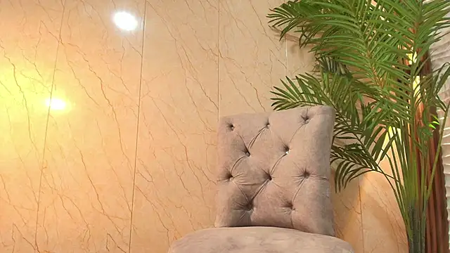 Show modela Pavo_tv na web-kameri