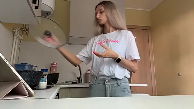 Tiffany_Blomn Live XXX chat