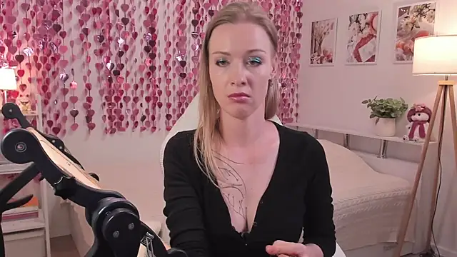 MissRightX élő XXX-chatje