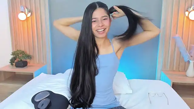 carlina_15 现场XXX聊天