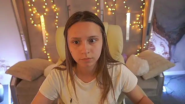 TinyNatalie Live XXX-Chat