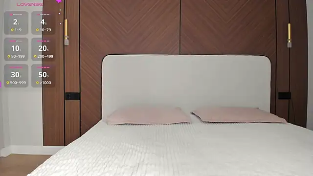 TakanasinのライブXXXチャット