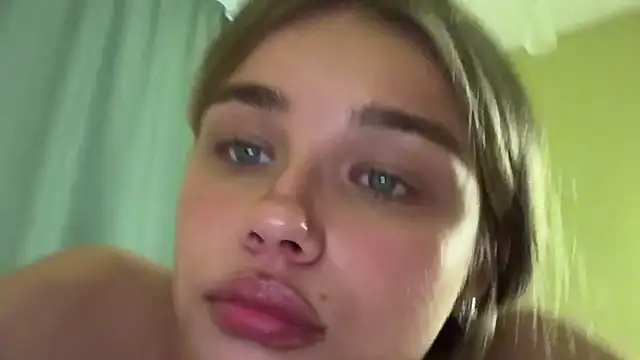 EarthaStinett's Webcam Show
