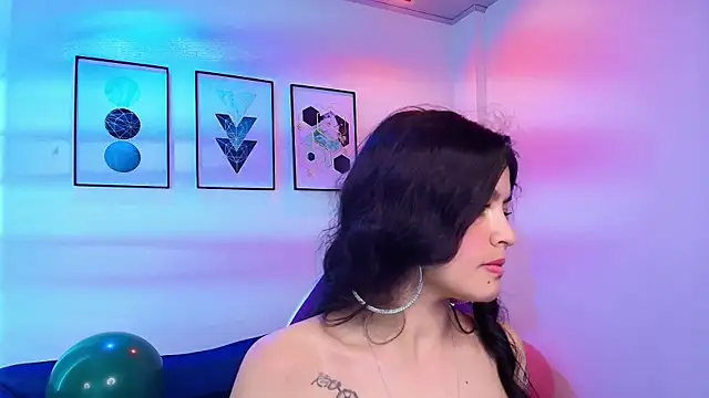 Chat XXX ao vivo de Maddie_T18