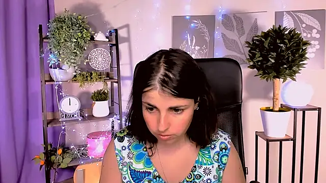 MartaEdams Adlı Modelin Canlı XXX Sohbeti