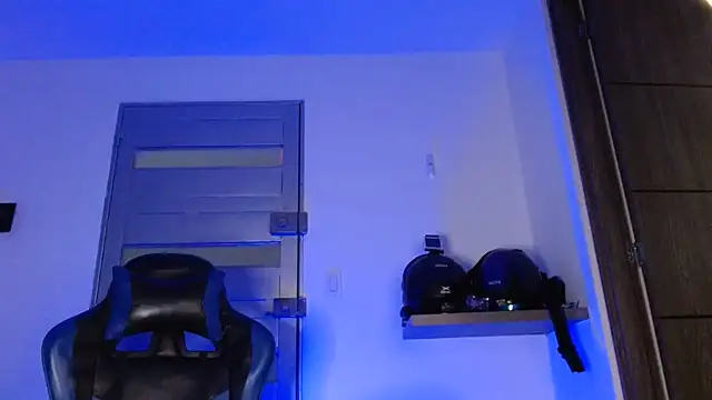 SexyBoy-Bigclit's Webcam Show