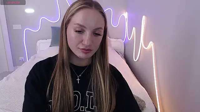 Онлайн чат XXX MirrraMisss