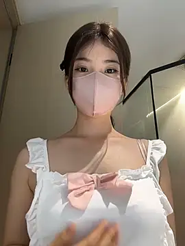 gougou13's Webcam Show