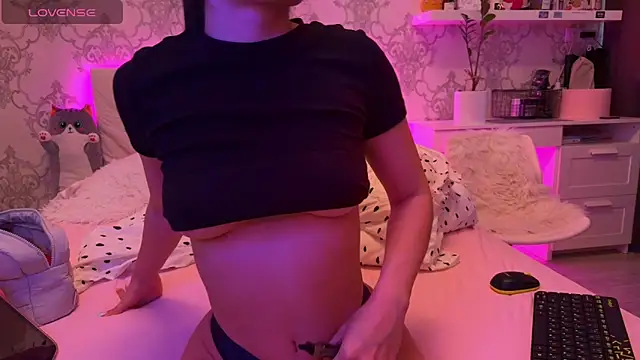 Chat +18 de MyNaomi ao vivo