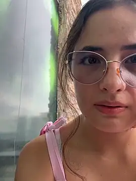M_iiaa Chat XXX in diretta