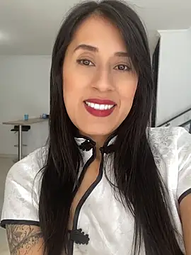 Chat +18 de ELY_FE ao vivo