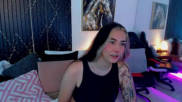 Pokazy przed kamerką – Bonnie_Rider