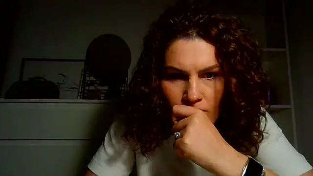 دردشة Ms-Lust1- الجنسية المباشرة