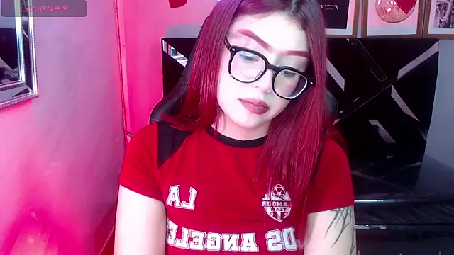Chat XXX en directo de Red_Bunny_v